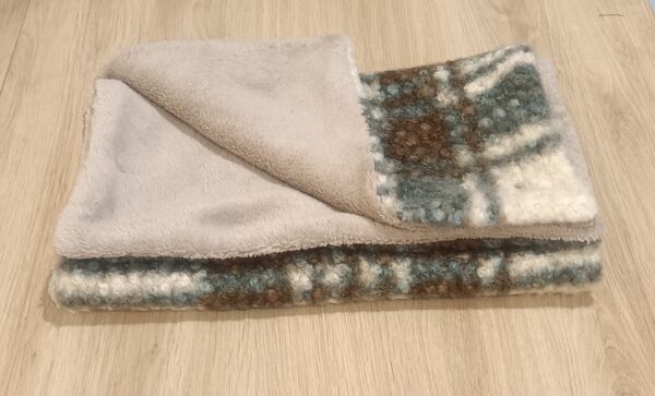 SNOOD FAIT MAIN EN CREATION ARTISANALE DE LOUCIA CREATION TIENT CHAUD POUR L'HIVER.